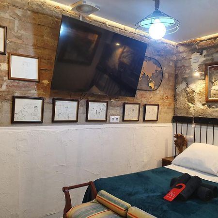 Studio Or Rooms With Private Bathroom Or Rooms With Shared Bathroom Barcelona Luaran gambar