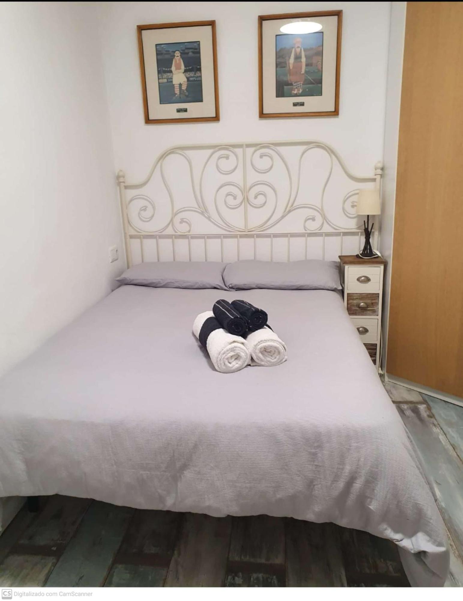 Studio Or Rooms With Private Bathroom Or Rooms With Shared Bathroom Barcelona Luaran gambar