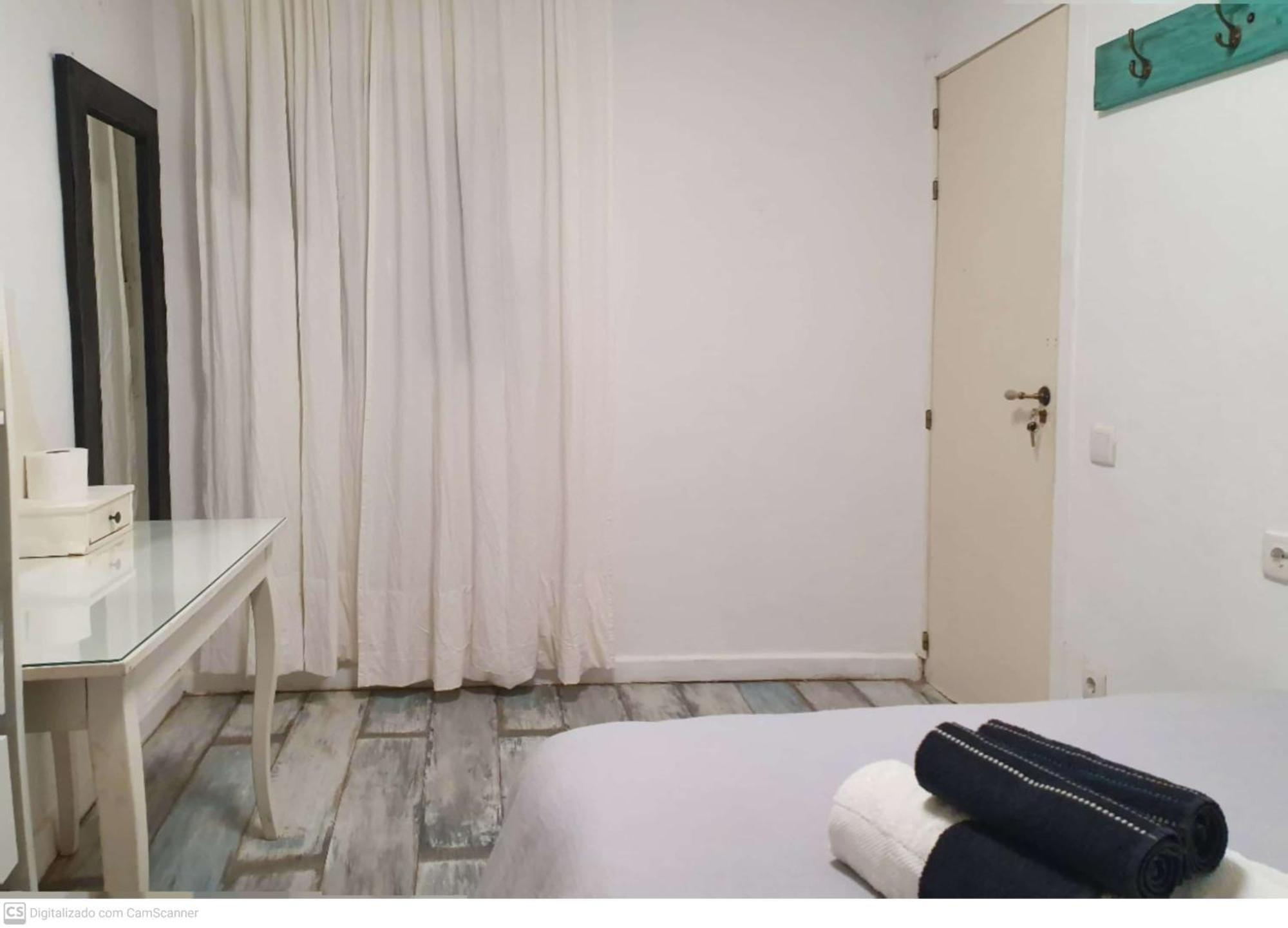 Studio Or Rooms With Private Bathroom Or Rooms With Shared Bathroom Barcelona Luaran gambar