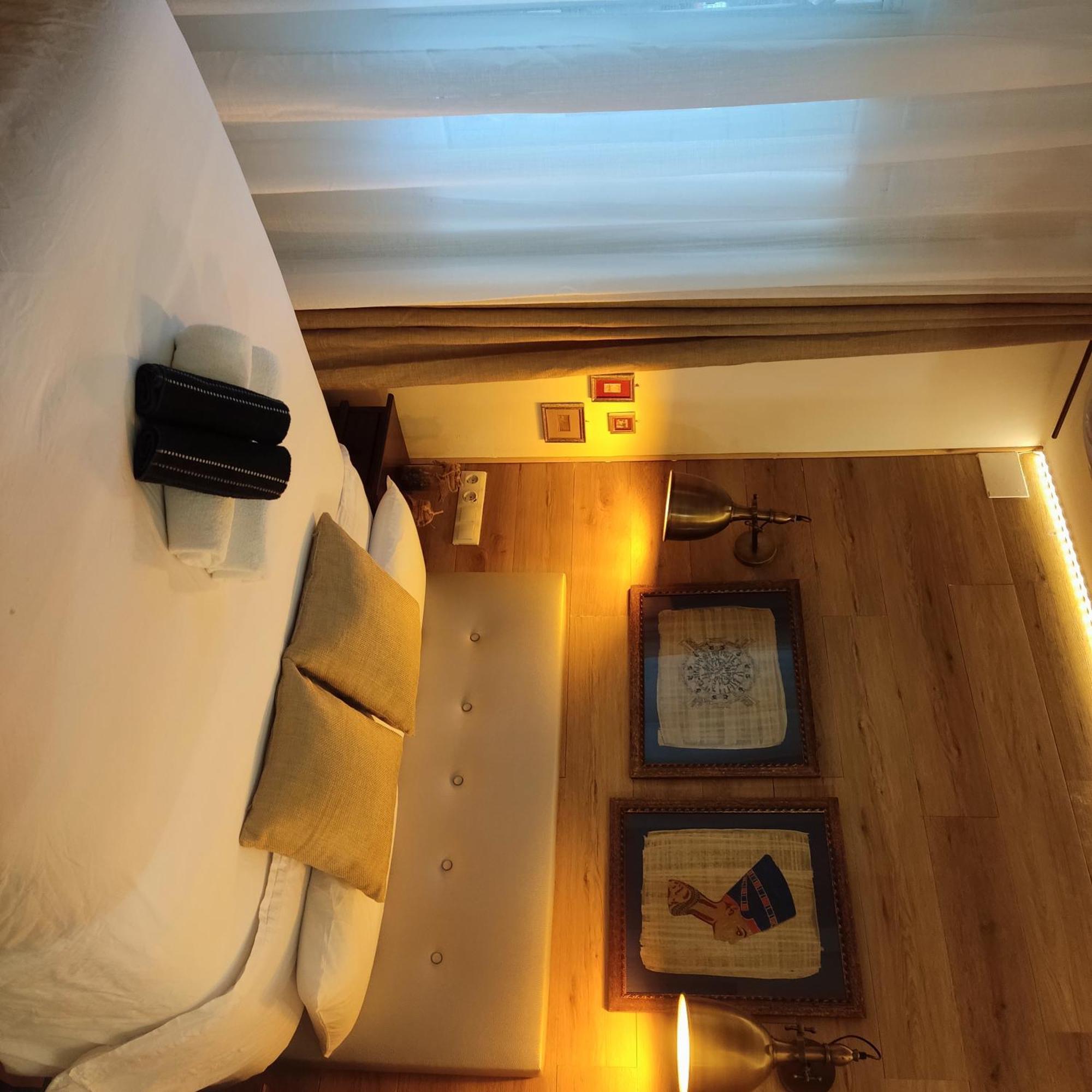 Studio Or Rooms With Private Bathroom Or Rooms With Shared Bathroom Barcelona Luaran gambar