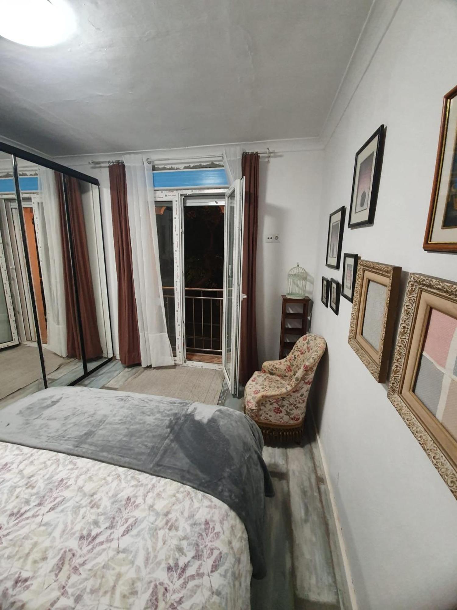 Studio Or Rooms With Private Bathroom Or Rooms With Shared Bathroom Barcelona Luaran gambar